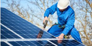 Installation Maintenance Panneaux Solaires Photovoltaïques à Joucou